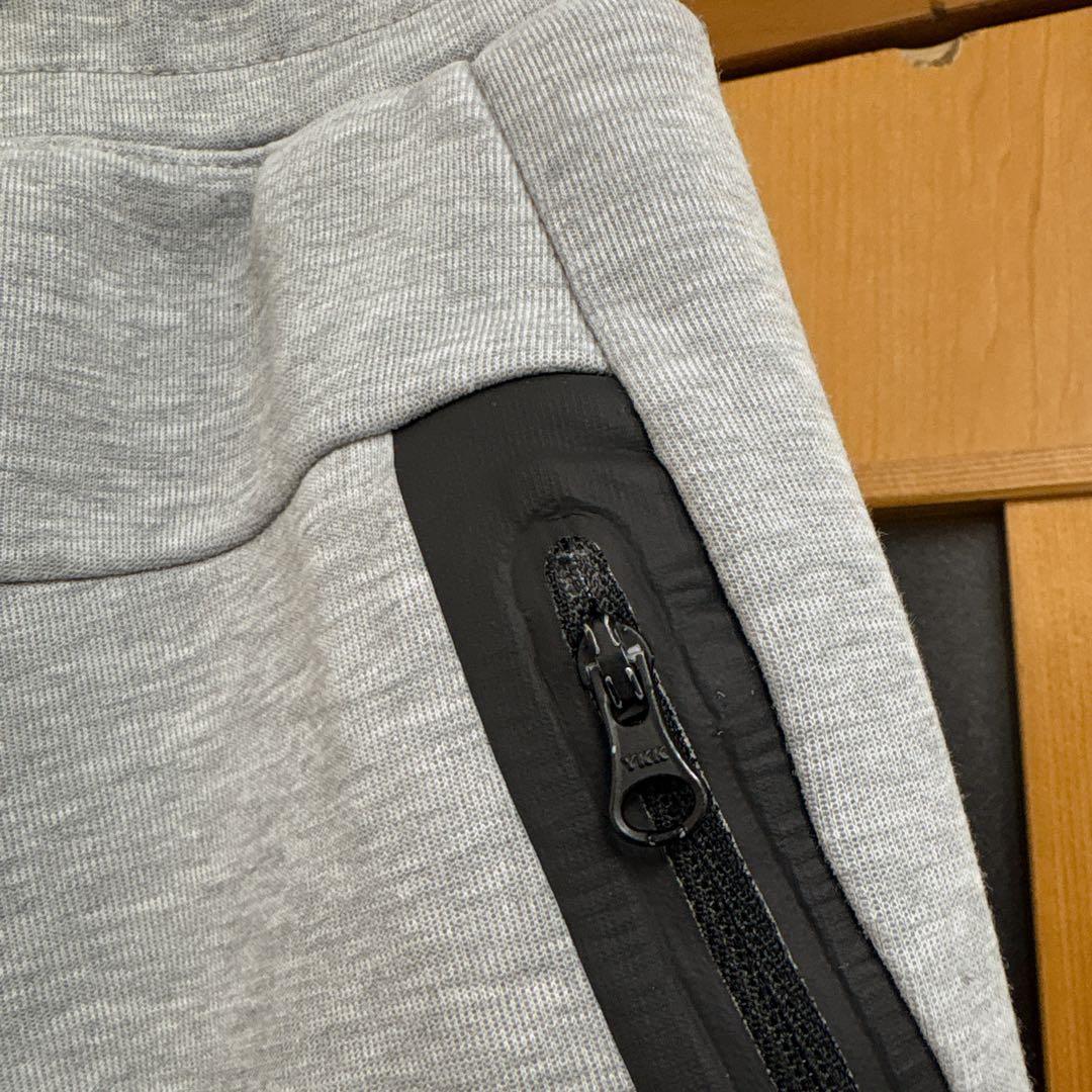 NIKE テックフリース　スウェット　上下セット　パーカー　長ズボン　ナイキ