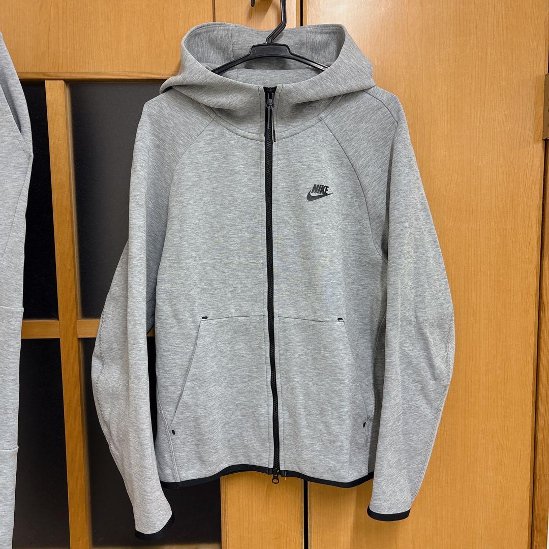 NIKE テックフリース　スウェット　上下セット　パーカー　長ズボン　ナイキ
