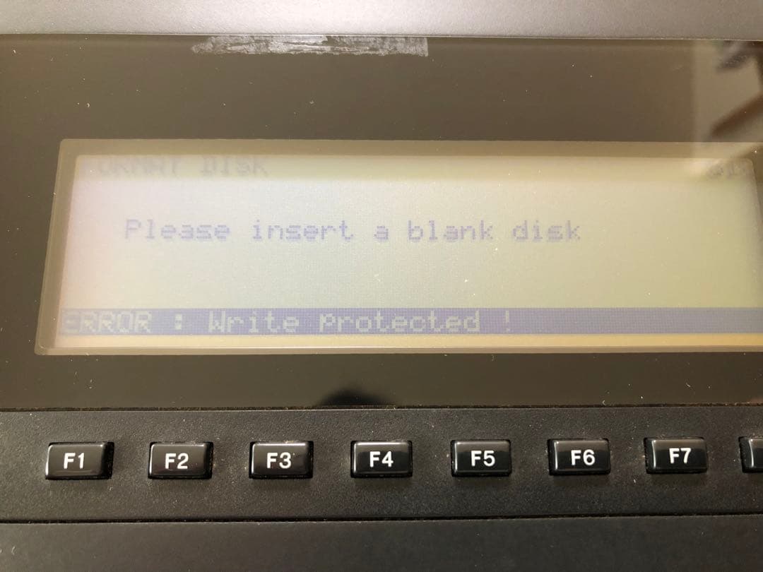 翌*ん様 YAMAHA SY99 シンセサイザー【一部難あり】