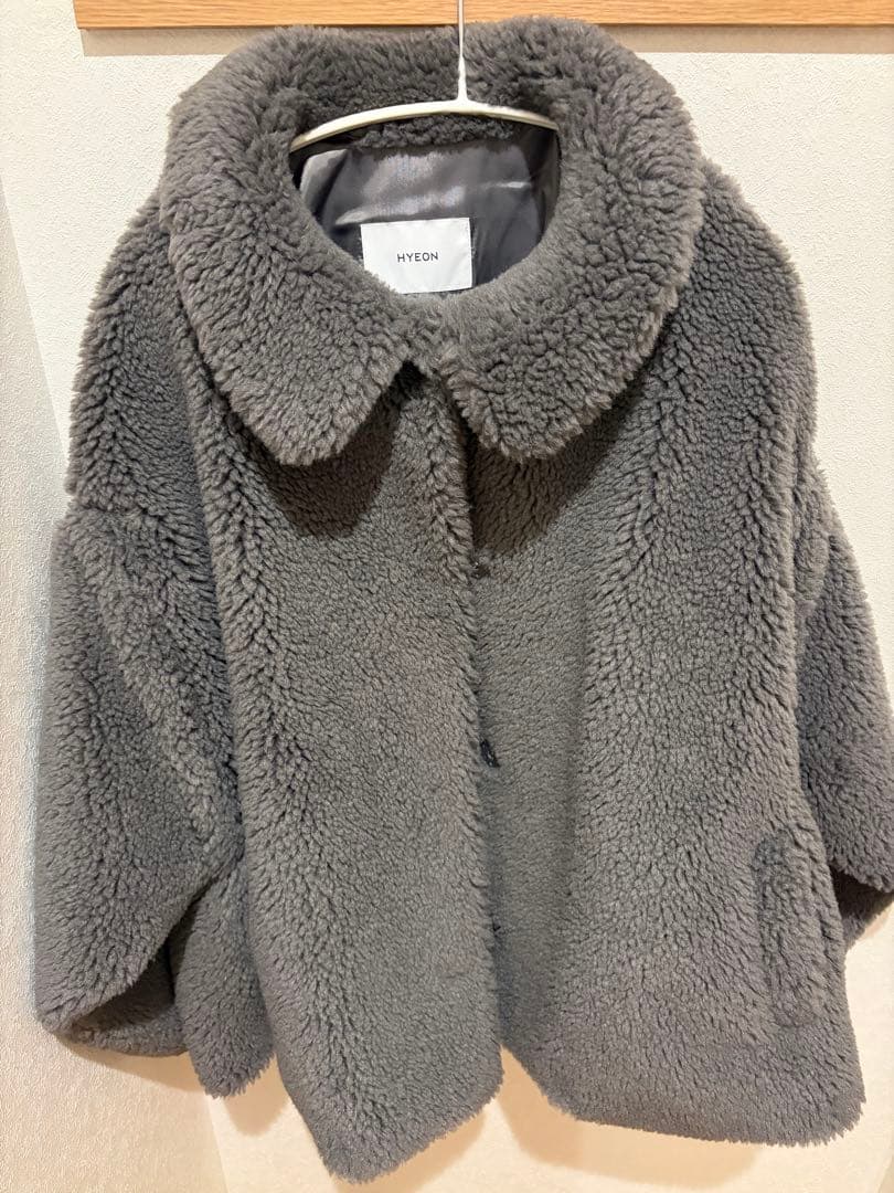 hyeon ted cape / gray Mサイズ