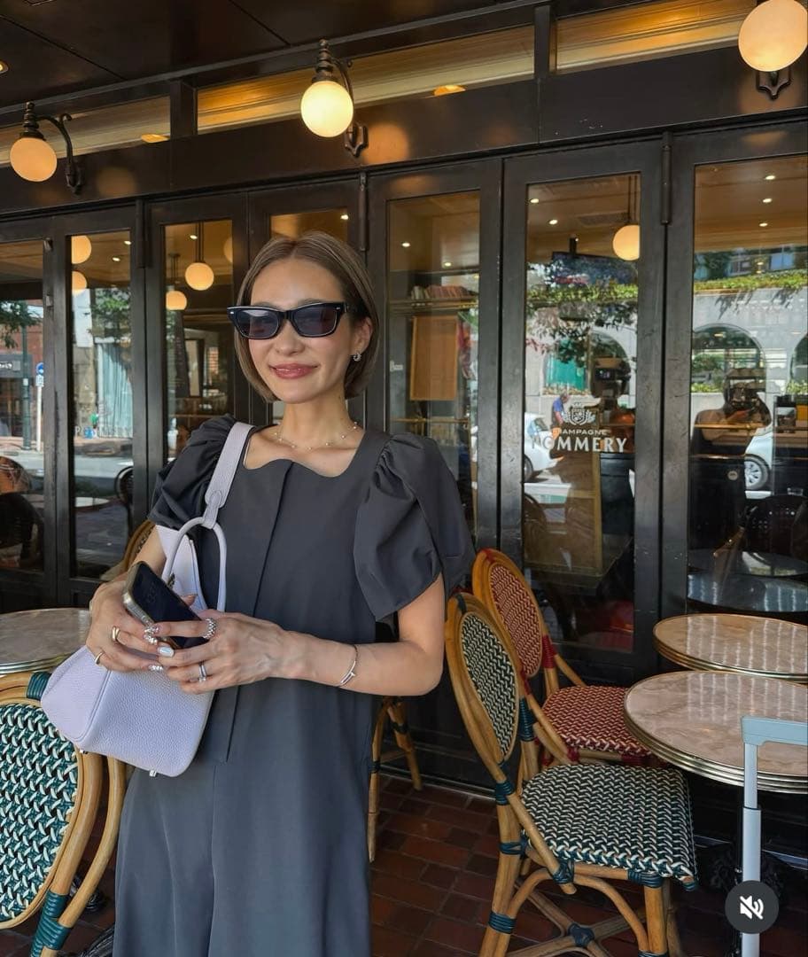 【新品・未使用】ボリュームスリーブロンパース【GRAY】