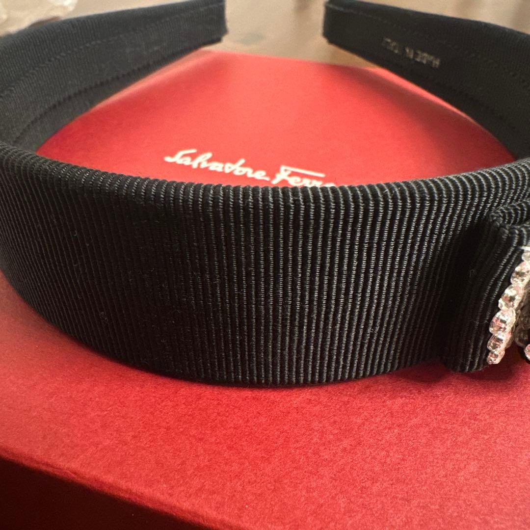 限定値下げSalvatore Ferragamo カチューシャ リボン ビジュー