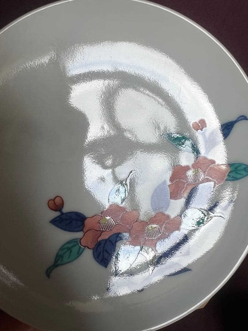 今泉今右衛門窯　14代　錦椿絵紅茶碗