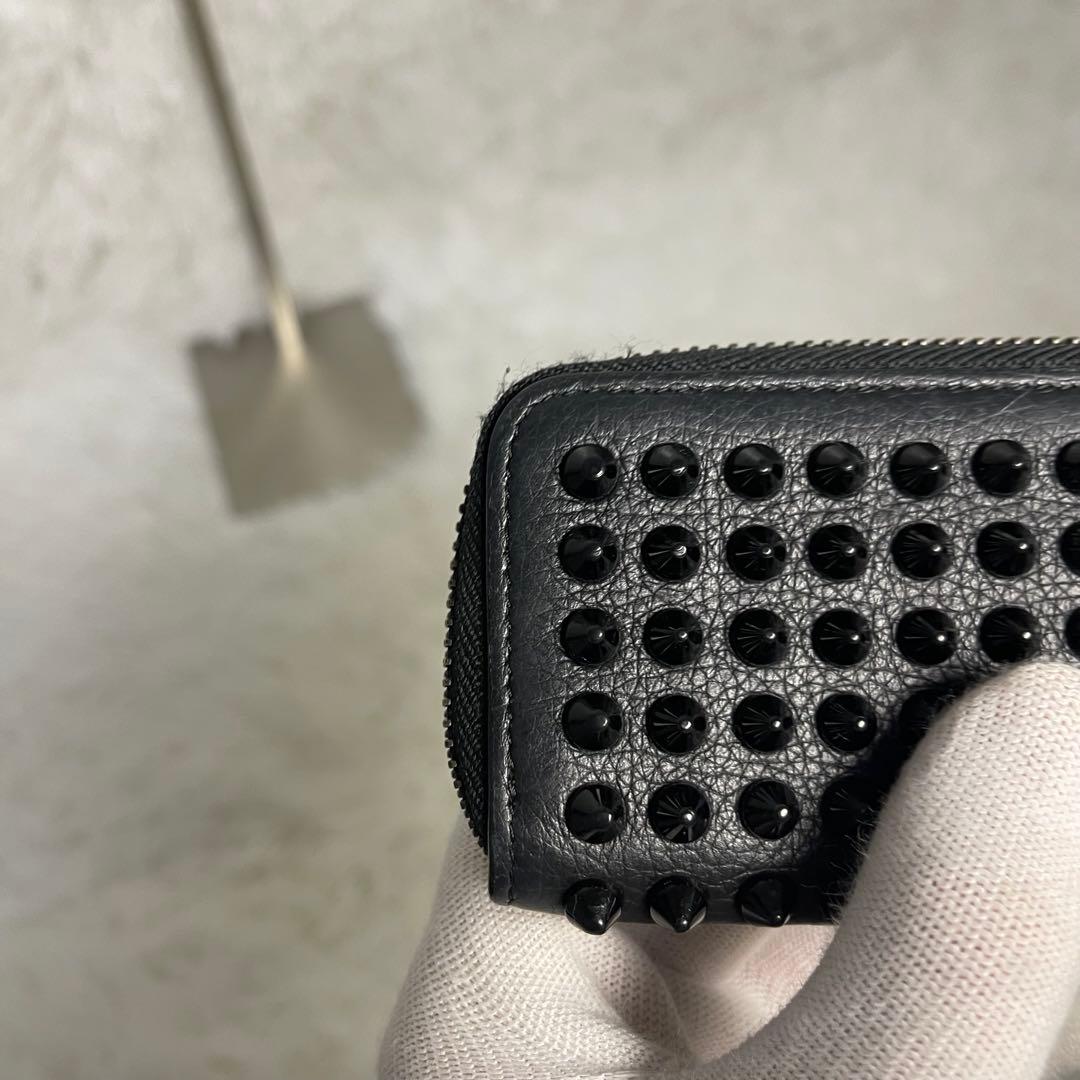 ✨美品✨クリスチャンルブタン スタッズ 黒 キーケース