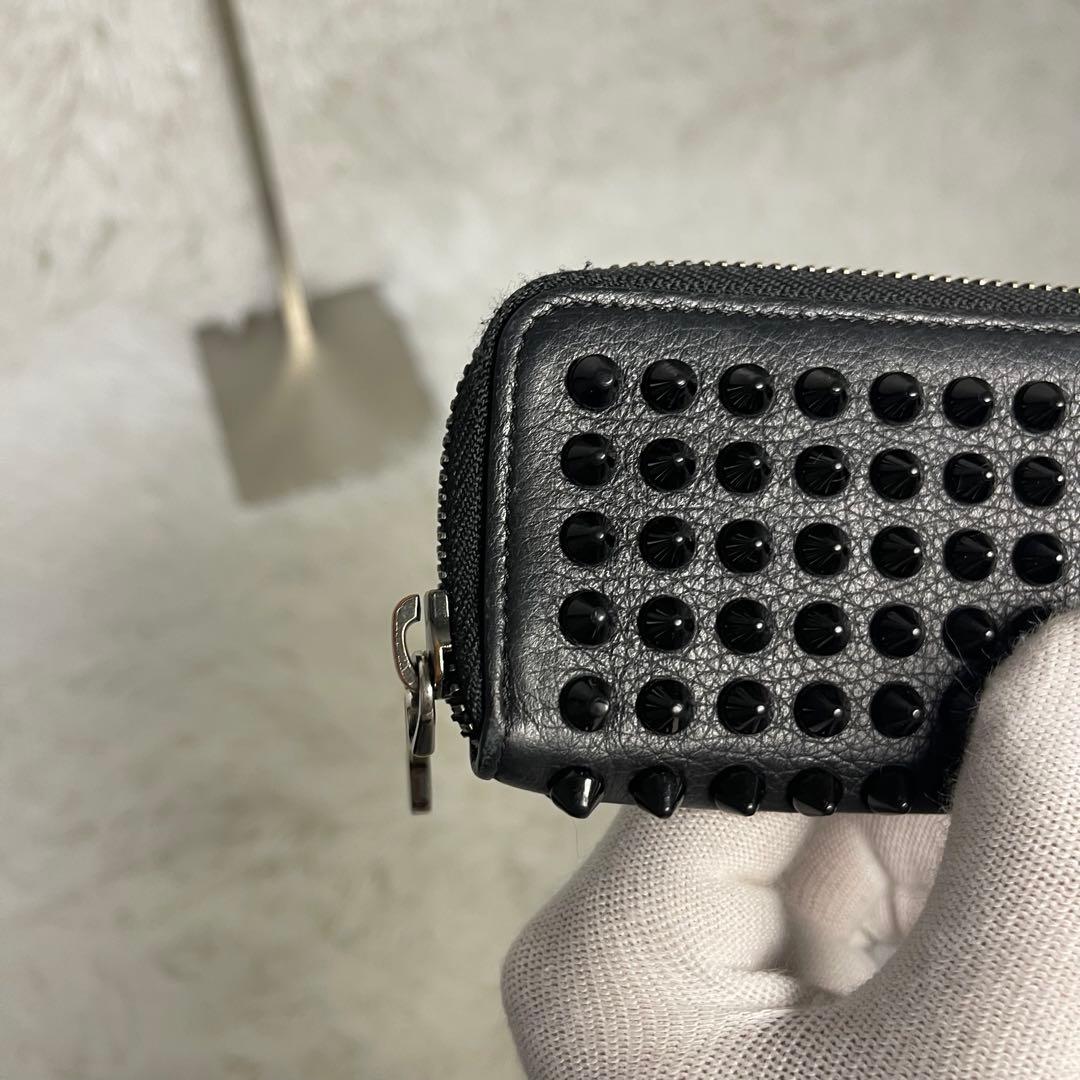 ✨美品✨クリスチャンルブタン スタッズ 黒 キーケース