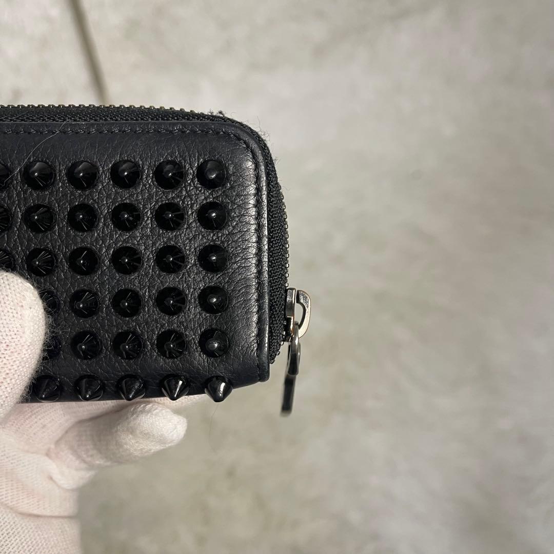 ✨美品✨クリスチャンルブタン スタッズ 黒 キーケース
