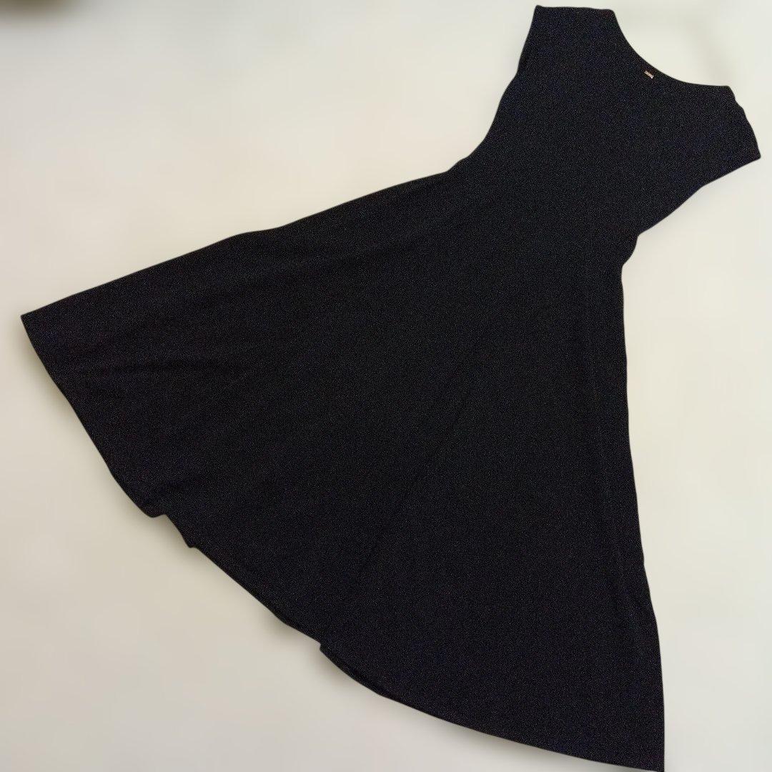 JENNE フレンチスリーブ　ロングニットフレアワンピースL　ブラック