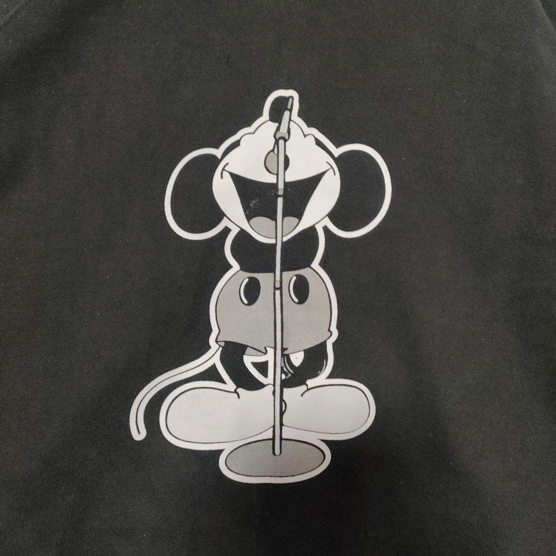 【DISNEY】希少　ディズニー　パーカー　Lサイズ相当