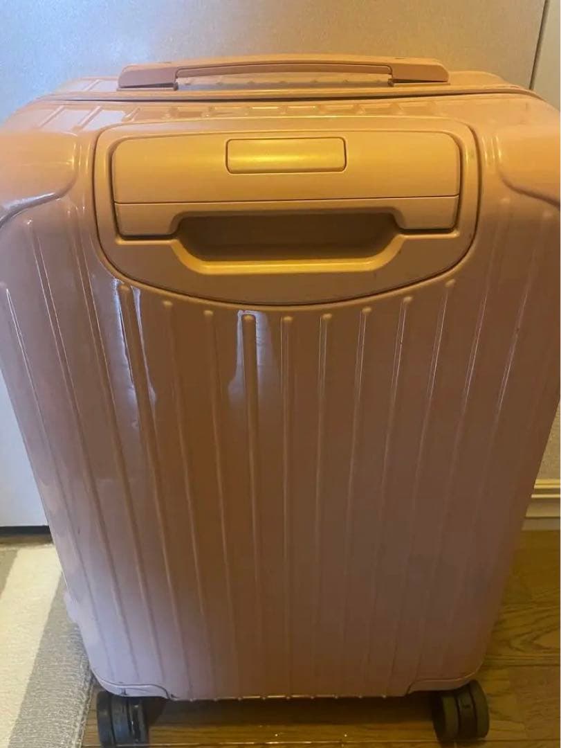 【リモワ】【RIMOWA】リモワ4輪スーツケースエッセンシャル