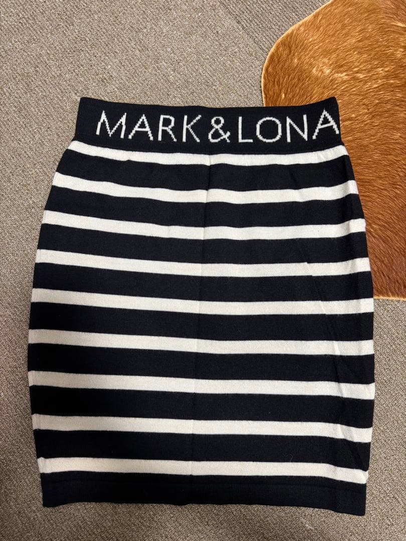 MARK & LONA ストライプニットスカートセット ボーダーマークアンドロナ