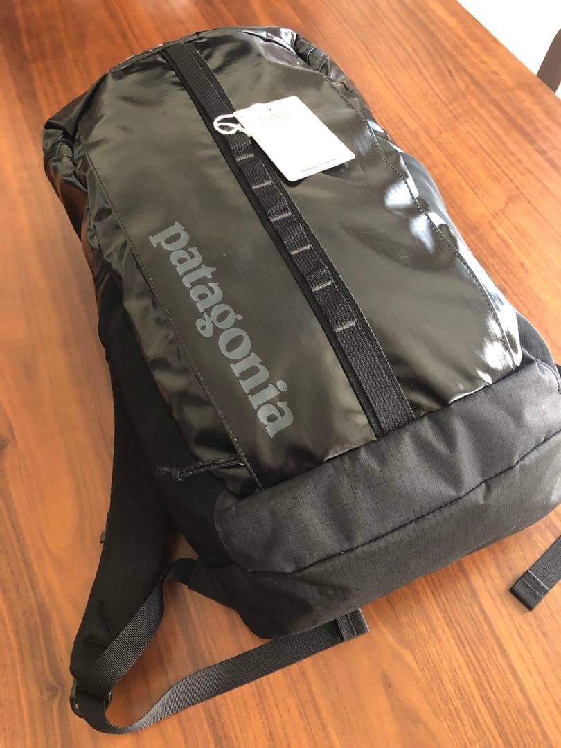 ⭐️patagonia パタゴニア⭐️ブラックホールバックパック 25L BLK