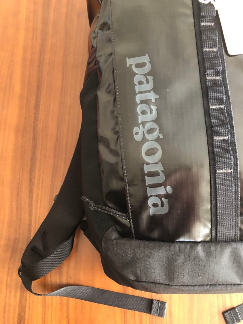 ⭐️patagonia パタゴニア⭐️ブラックホールバックパック 25L BLK