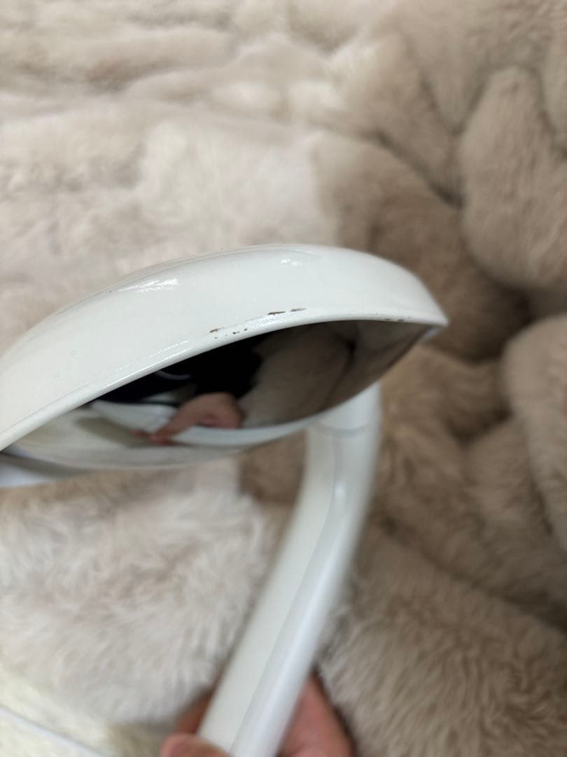 ハイエースワゴン　純正ガッツミラーのみ同色塗装パールホワイト070