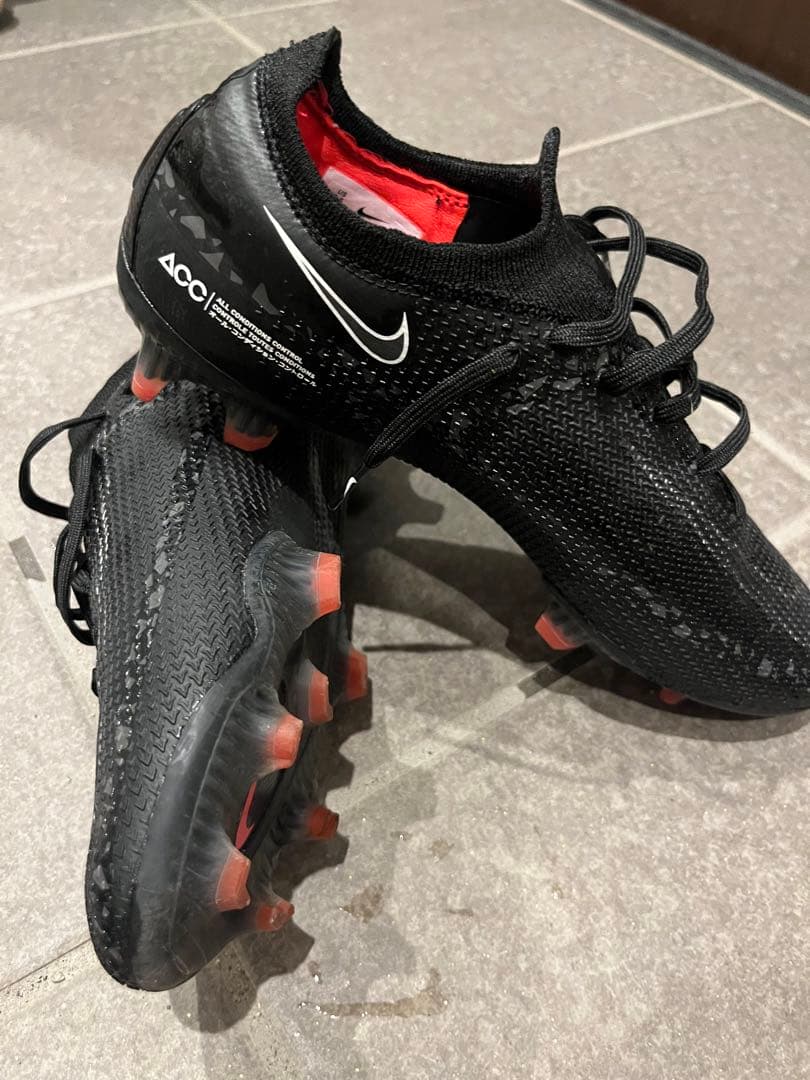 ナイキ　ファントムGT 25.5