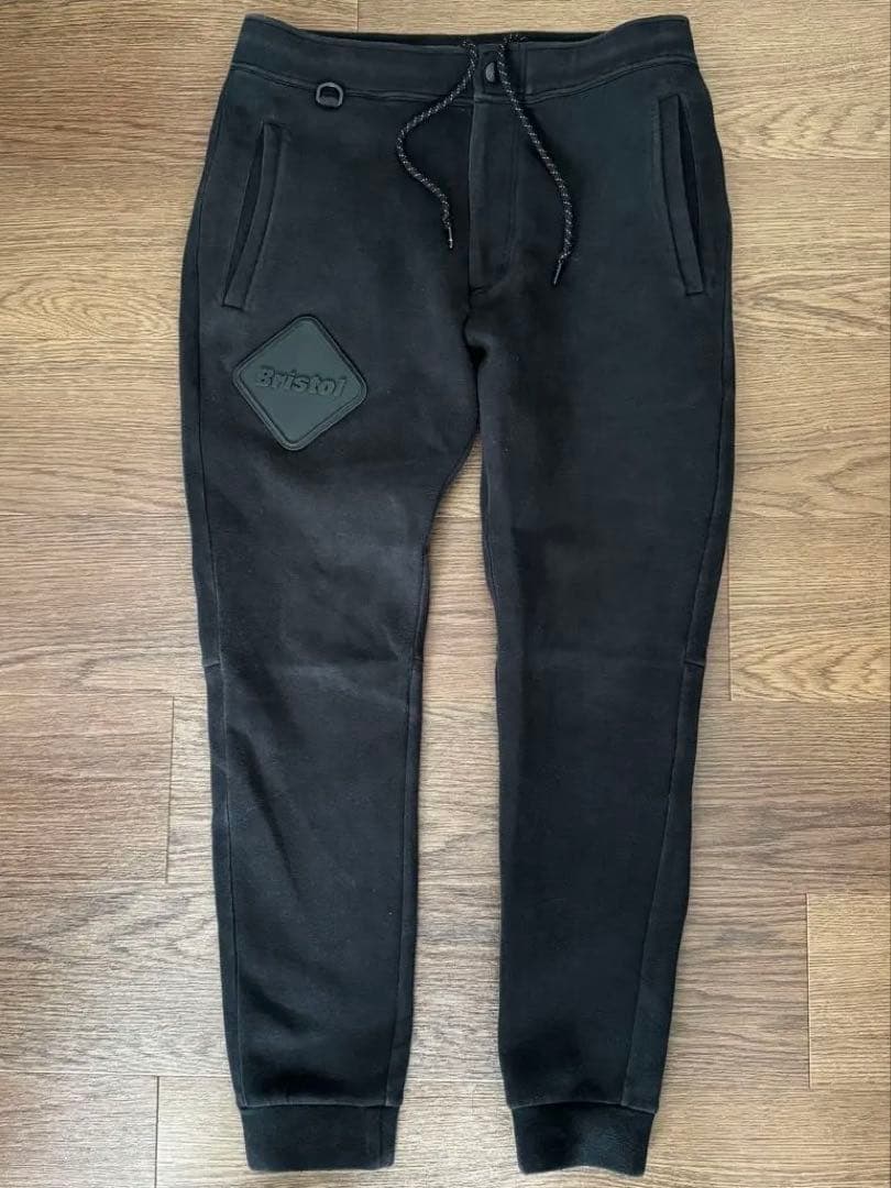 F.C.Real Bristol スウェットパンツ 黒