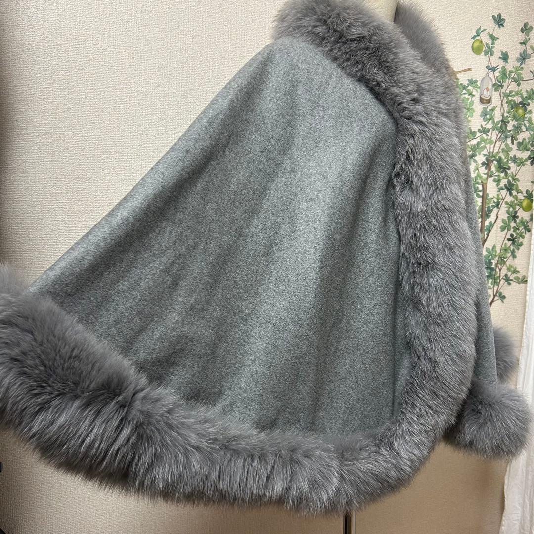 ダーマコレクション　ポンチョ　ケープコート　カシミヤ100%