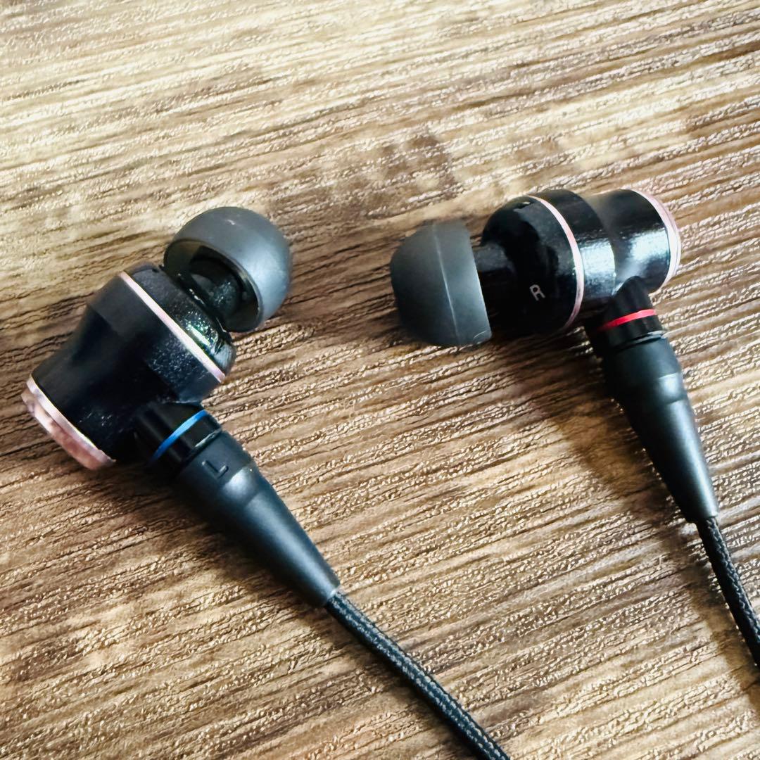 迅速発送！高級高音質リケーブルイヤホンJVC CLASS-S HA-FW01