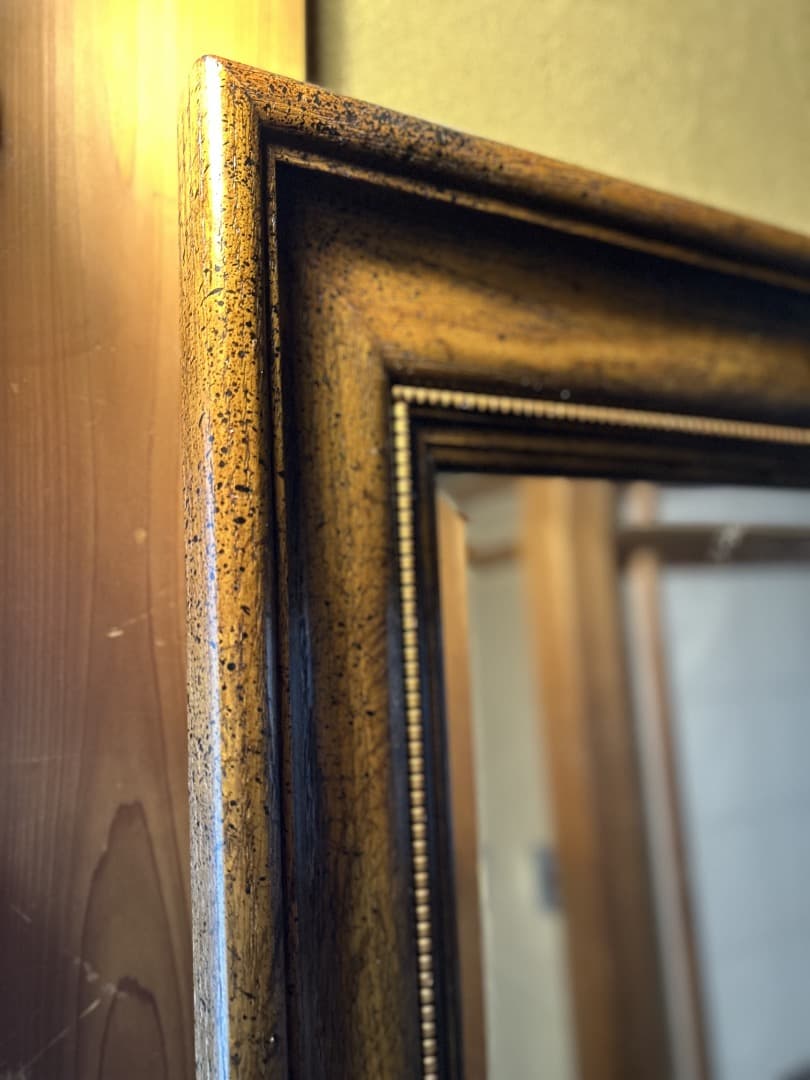 山*介様 オランダ製ミラー　重いですが壁掛けにもなるようになっています