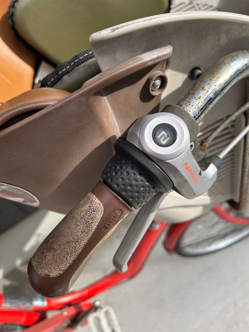 【子ども乗せ・点検済】３人乗り鍵付き自転車 ２６インチ　変速ギア　後輪　新品