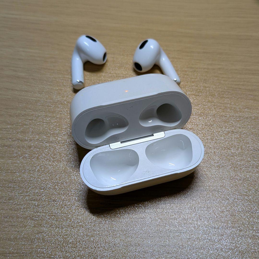 Apple AirPods 第3世代