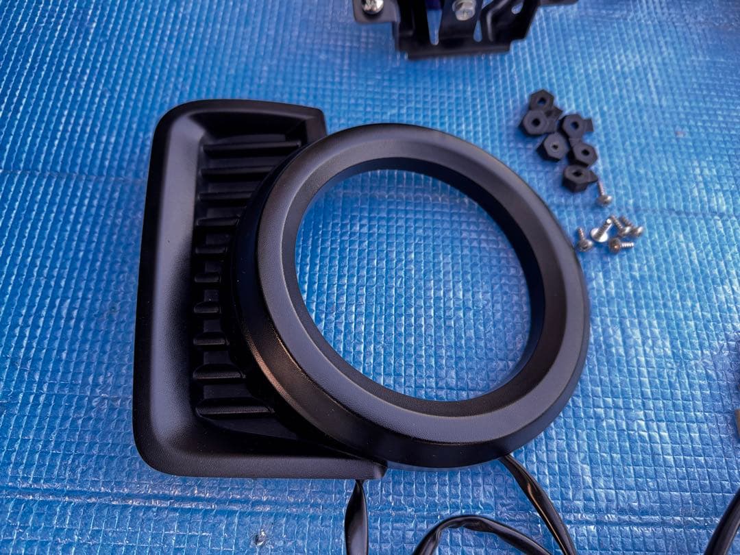 サンバー 純正フォグランプ TV/TW 廃盤 希少