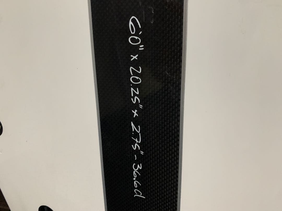 PLACEBO プレセボ　タブレット　サーフボード　フィン付き