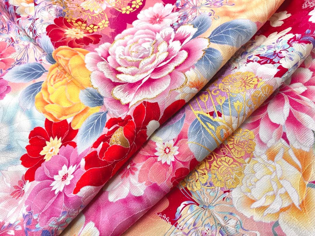 ⭐︎K0821 美品 正絹 レンタル店放出品 ガード加工 花柄 蝶 赤 9号