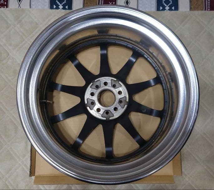 WORK EMOTION ZR10 18インチ ホイール