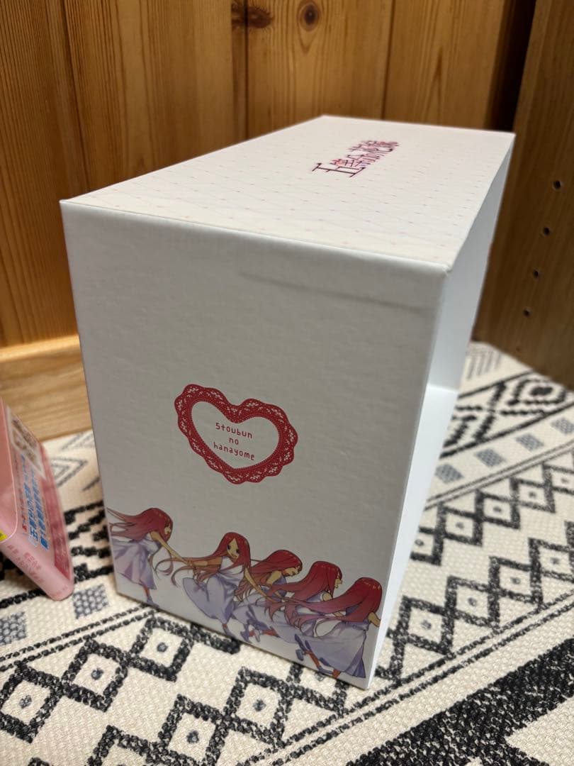 漫画 五等分の花嫁 フルカラー版全巻＋全巻収納box＋アニメ第1期公式設定資料集