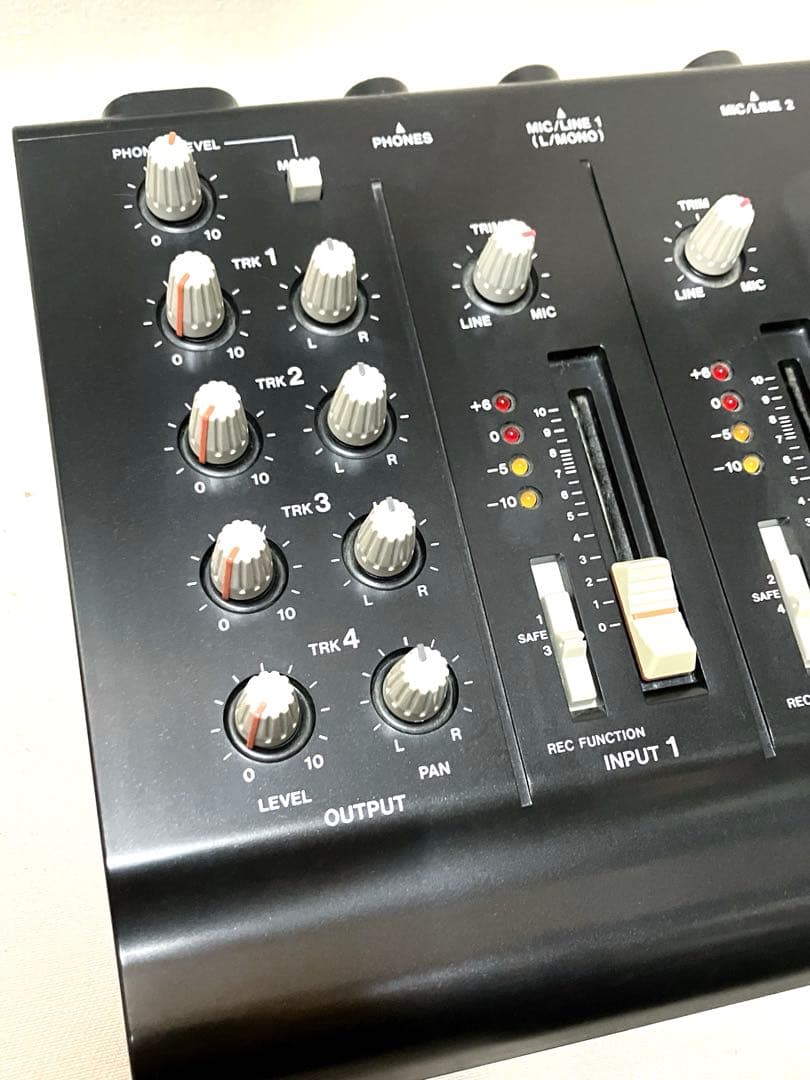 TASCAM PORTA02 タスカム　ミニスタジオ　マルチトラックレコーダー