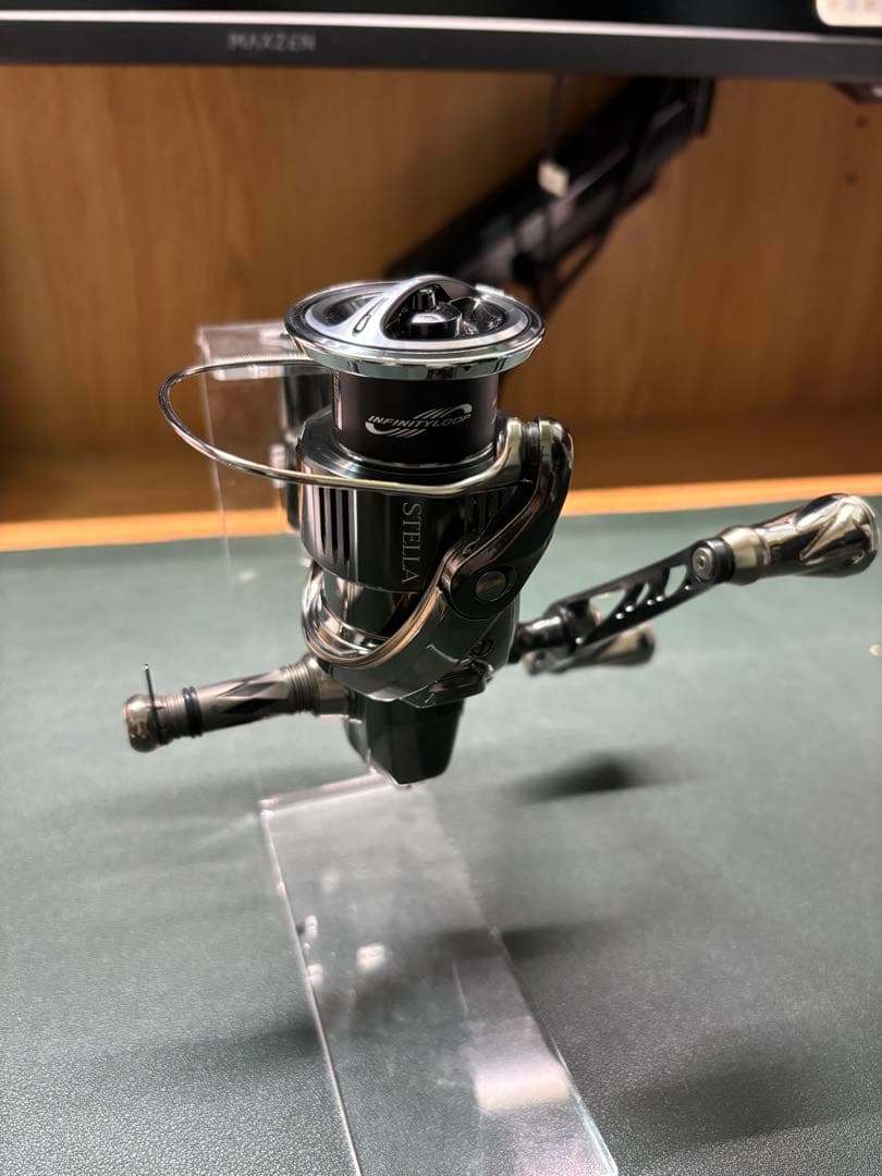 ステラc3000XGスピニングリール リブレダブルハンドル付