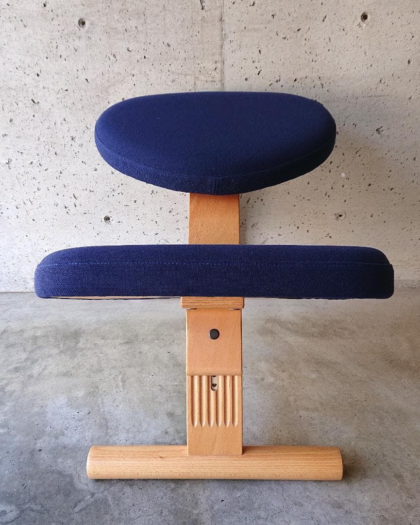 サカモトハウス バランスチェアイージー 2脚ブルー、ブラウン