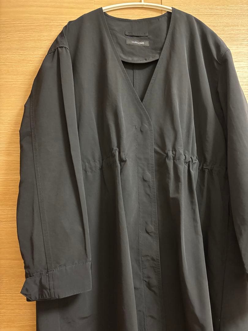 our 頼れるノーカラーコート　ブラック　旧モデル