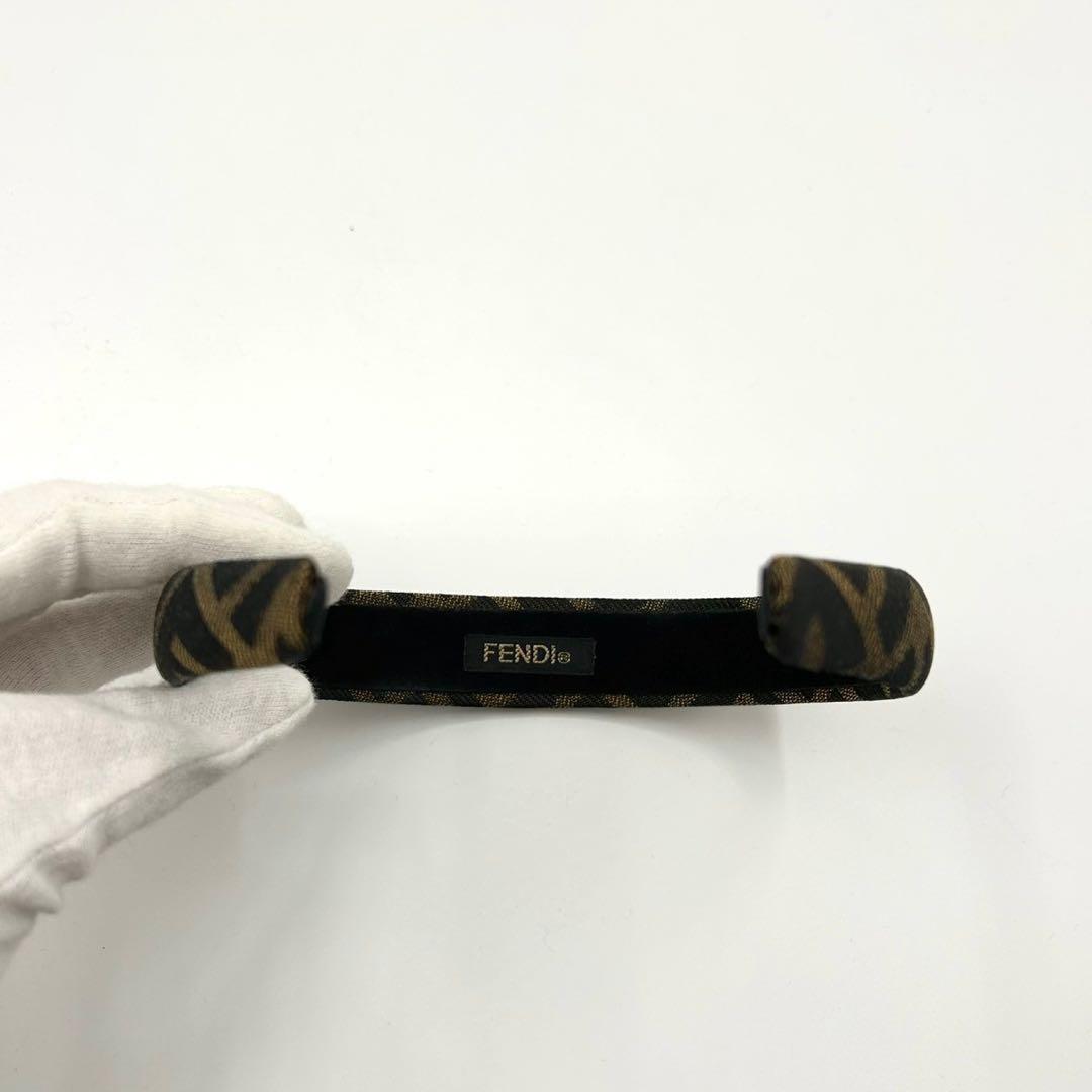 【極美品】フェンディ カチューシャ ズッカ柄 FFロゴ ブラウン 黒 キャンバス