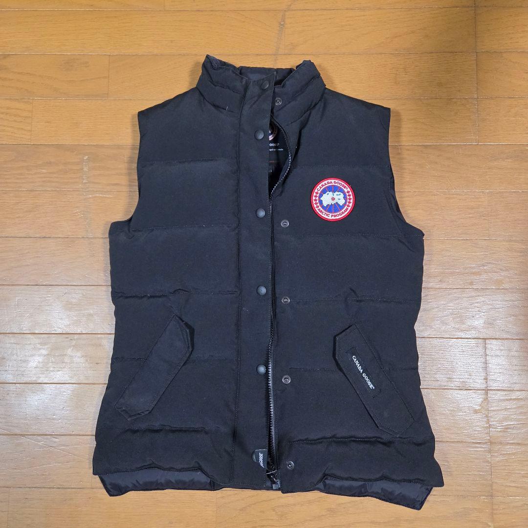   ブラック ダウンベスト S