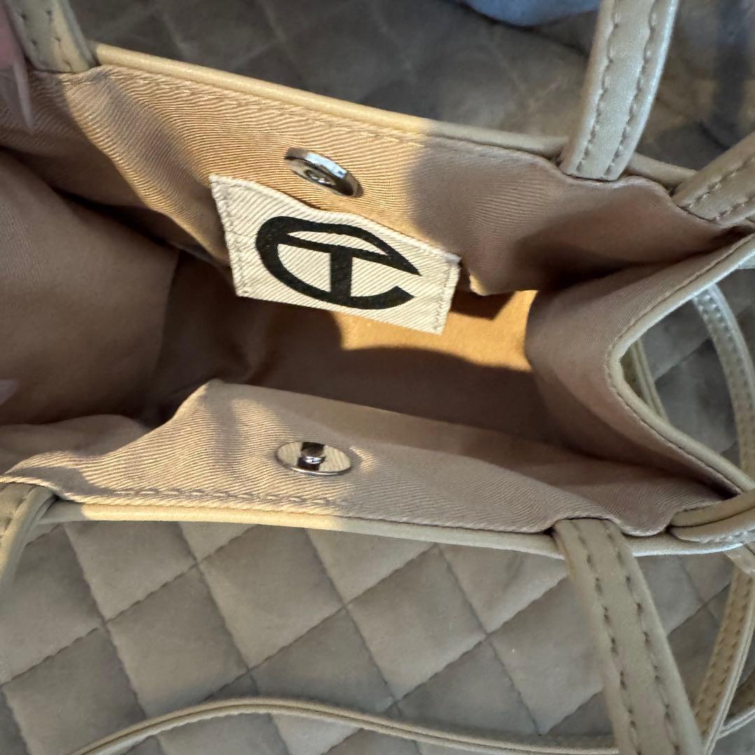 Telfar バッグ　S クリーム色
