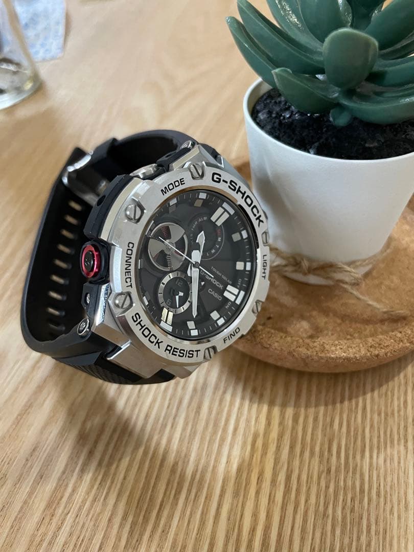 美品　G-SHOCK GST-B100-1AJF