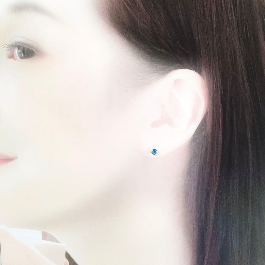 ブルートパーズ ピアス プラチナ 一粒 シンプル 青 水色 宝石 ジュエリー