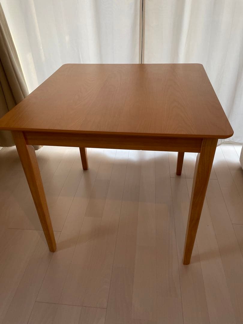 【小太郎】ニトリ引き出し付きテーブル