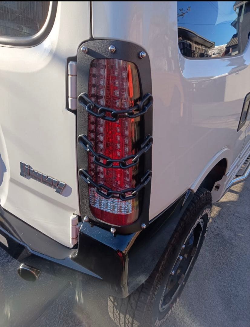 スズキ　ジムニーjb23 シエラjb43 テールライトガード