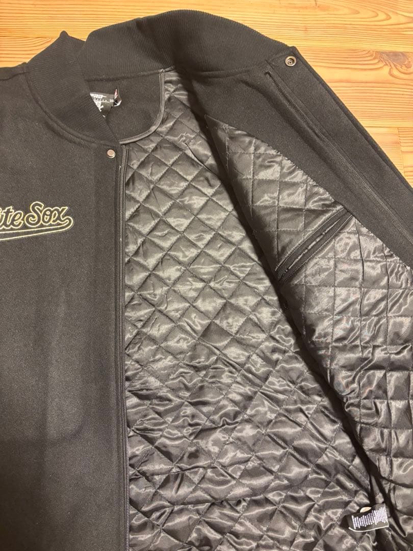 ホワイトソックス・スタジャン