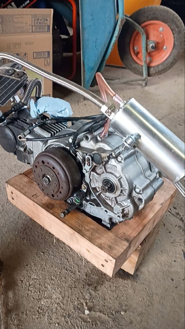 CD50エンジンとPC20キャブレターセット