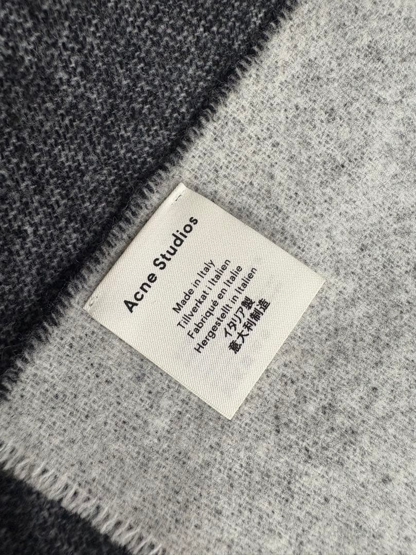 Acne Studios アクネストゥディオズ マフラー ストール ロゴ