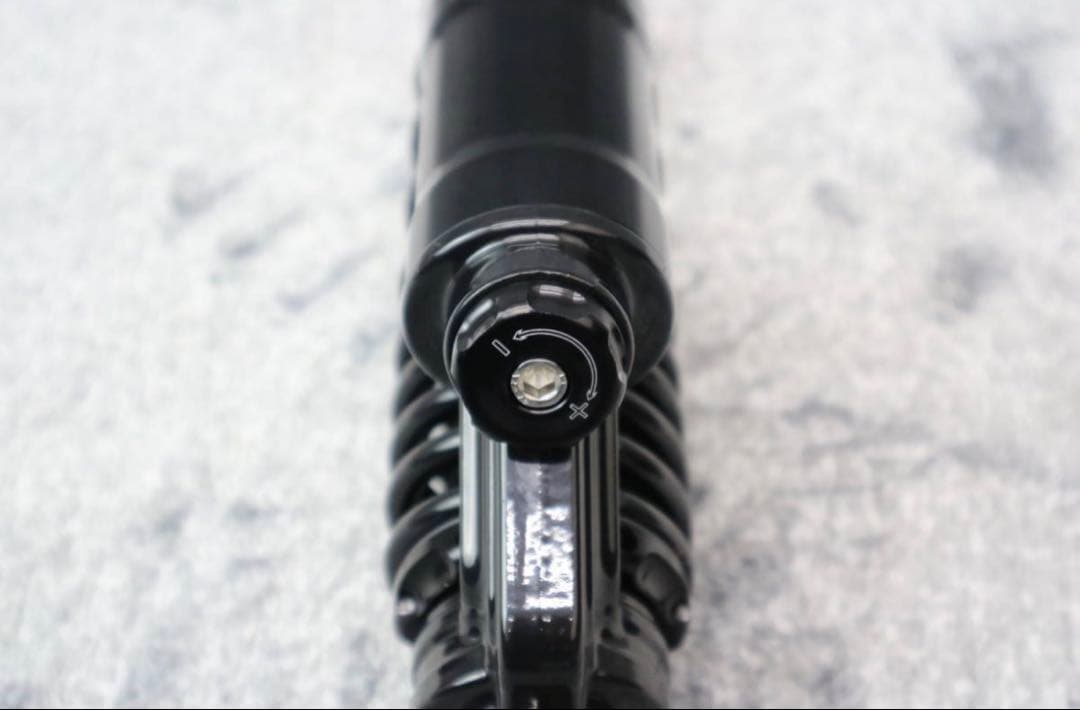 360mm 調整可能サスペンション 黒