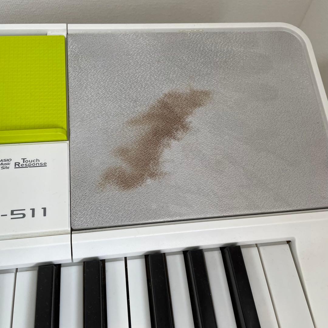 CASIO 61鍵盤 電子キーボード 光ナビゲーション LK-511 スタンド付