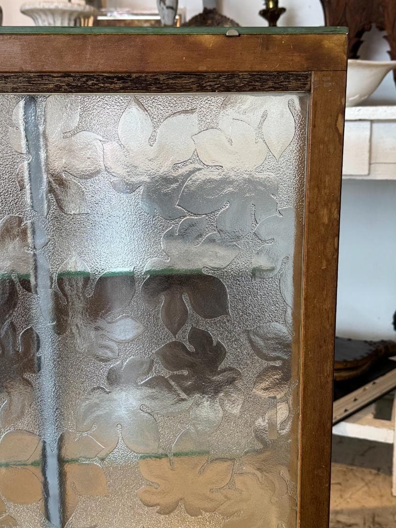 古いガラスショーケースカウンター 店舗什器 Rガラス レトロガラスヴィンテージ