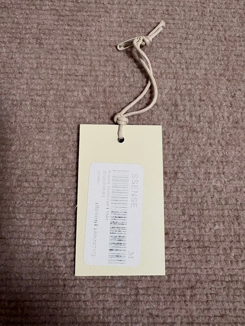 VETEMENTS インサイドアウトTシャツ　Mサイズ　オフホワイト　タグあり