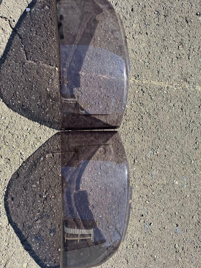 スモークヘッドライトカバー 2個セット　ハイエース　ハイエース200系