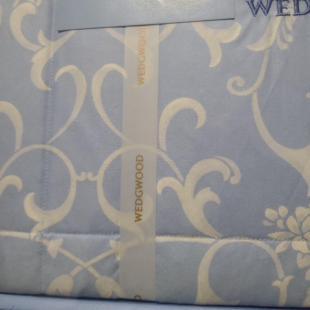 未使用　 ダウンケット 150×200cm