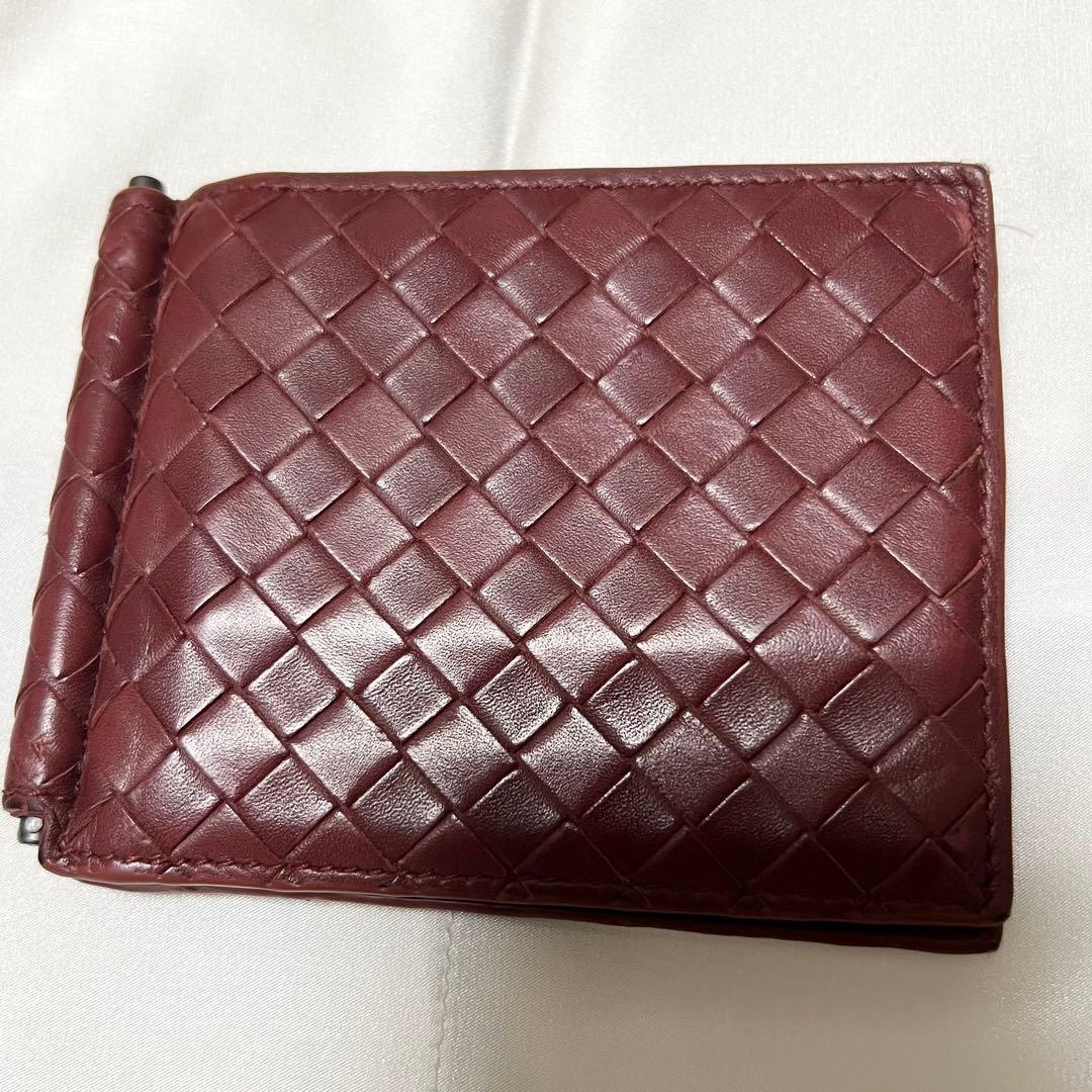 BOTTEGA VENETA イントレチャート マネークリップ財布 バーガンディ